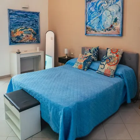 Polpo E Polpessa * Città di Lipari